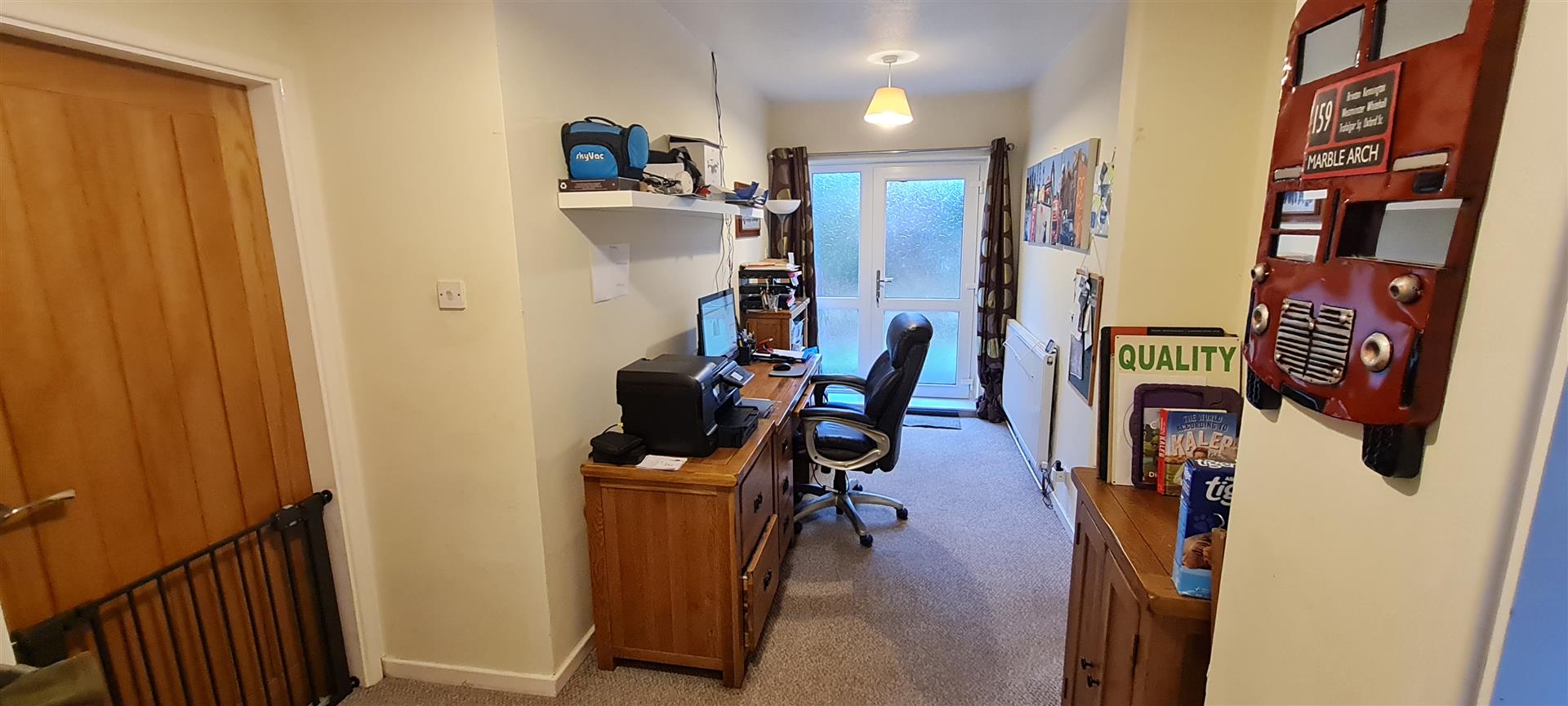 Minafon, Welshpool, SY21 0PU Estate Agents & Auctioneers